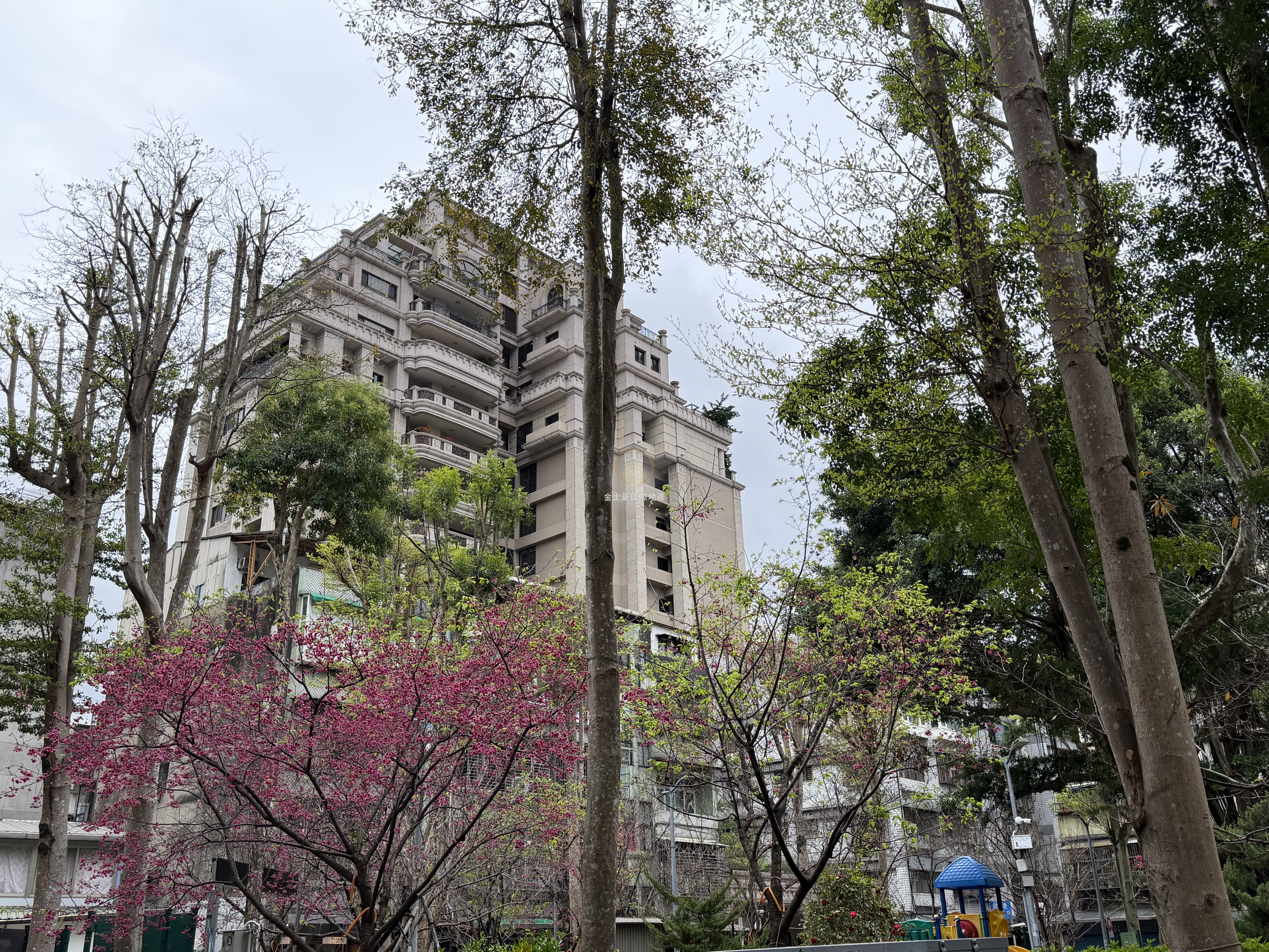 獨家專任! 南京復興微風金店面